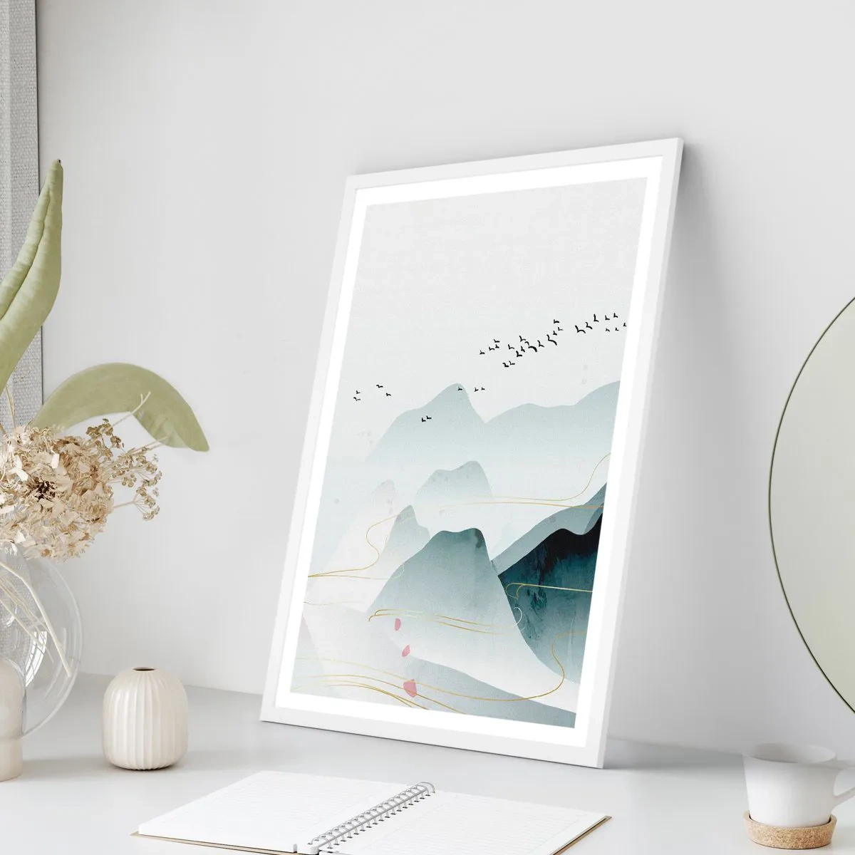 Poster în ramă albă - Peste vârfuri - 50x70 cm