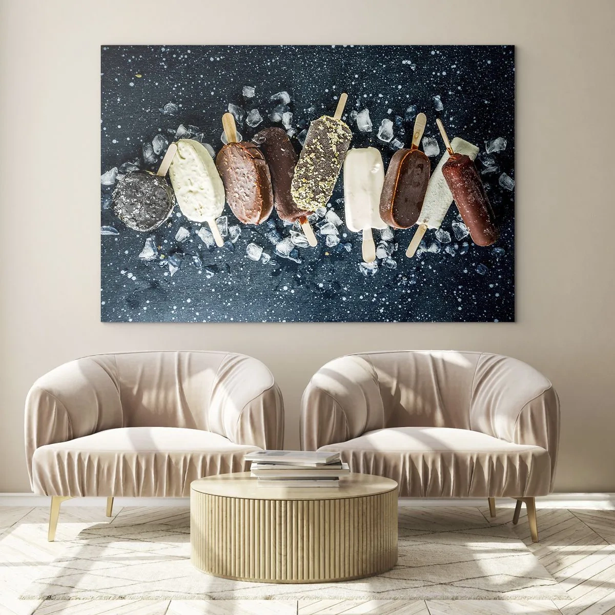 Tablou pe sticlă - Înghețată în diferite arome aranjate pe cuburi de gheață - 70x50cm - Gustul unei veri fierbinți - Decorațiune modernă pentru perete pentru living și dormitor ARTTOR