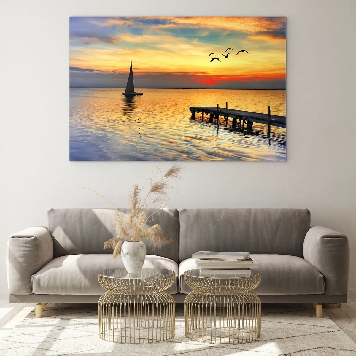 Tablou pe sticlă - Barcă cu pânze și dig la apus pe un lac liniștit - 70x50cm - Retururi de seară - Decorațiune modernă pentru perete pentru living și dormitor ARTTOR