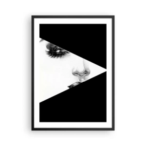 Poster în ramă neagră - Un portret minimalist al unei femei în alb și negru, cu o diviziune geometrică. - 50x70cm - Mereu nedescoperită - Decorațiune modernă pentru perete pentru living și dormitor ARTTOR