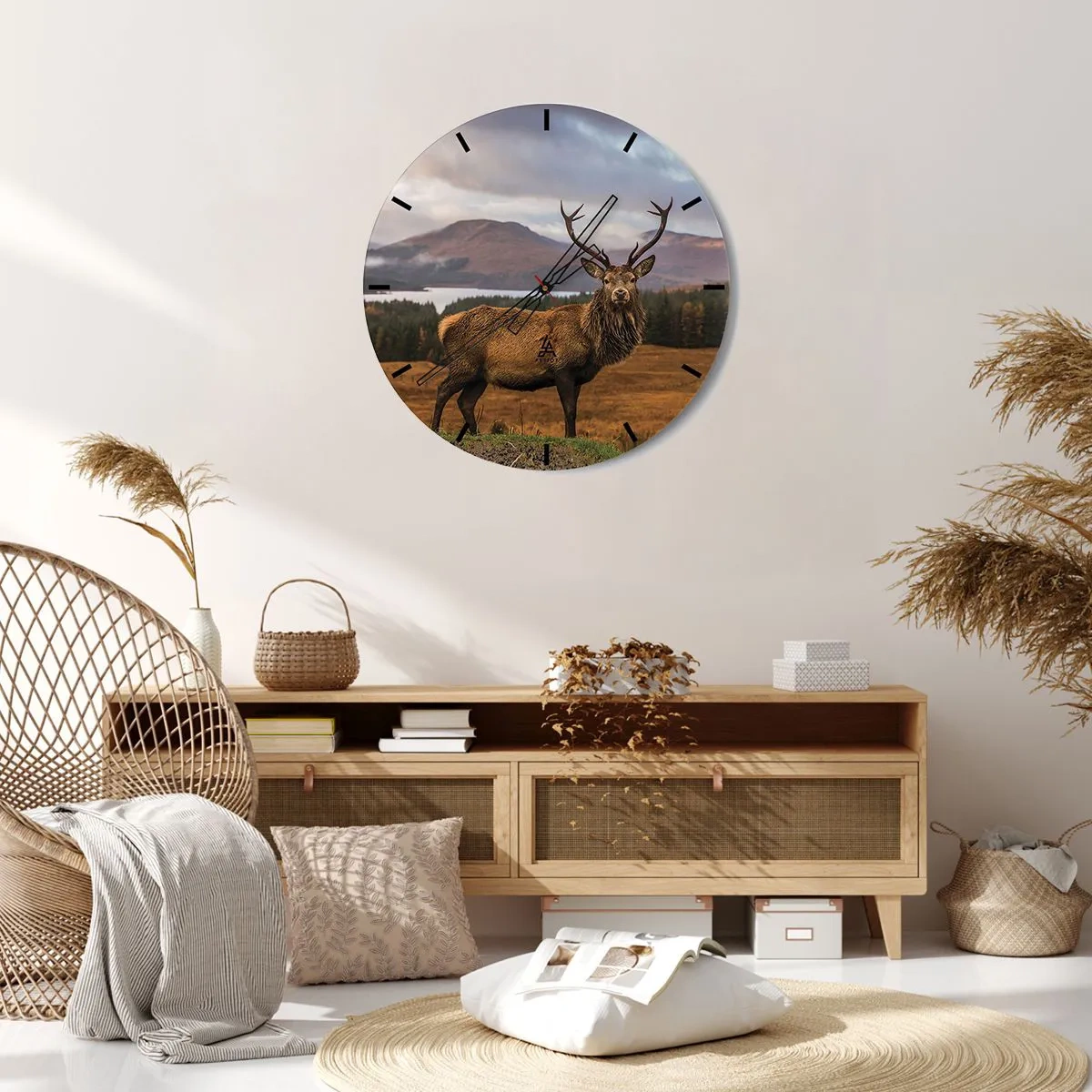 Ceas de perete - Ceas pe sticlă - Cerb într-un peisaj montan cu copaci și un lac - 30x30cm - Măreția naturii - Decorațiune modernă pentru perete pentru living, bucătărie și dormitor ARTTOR