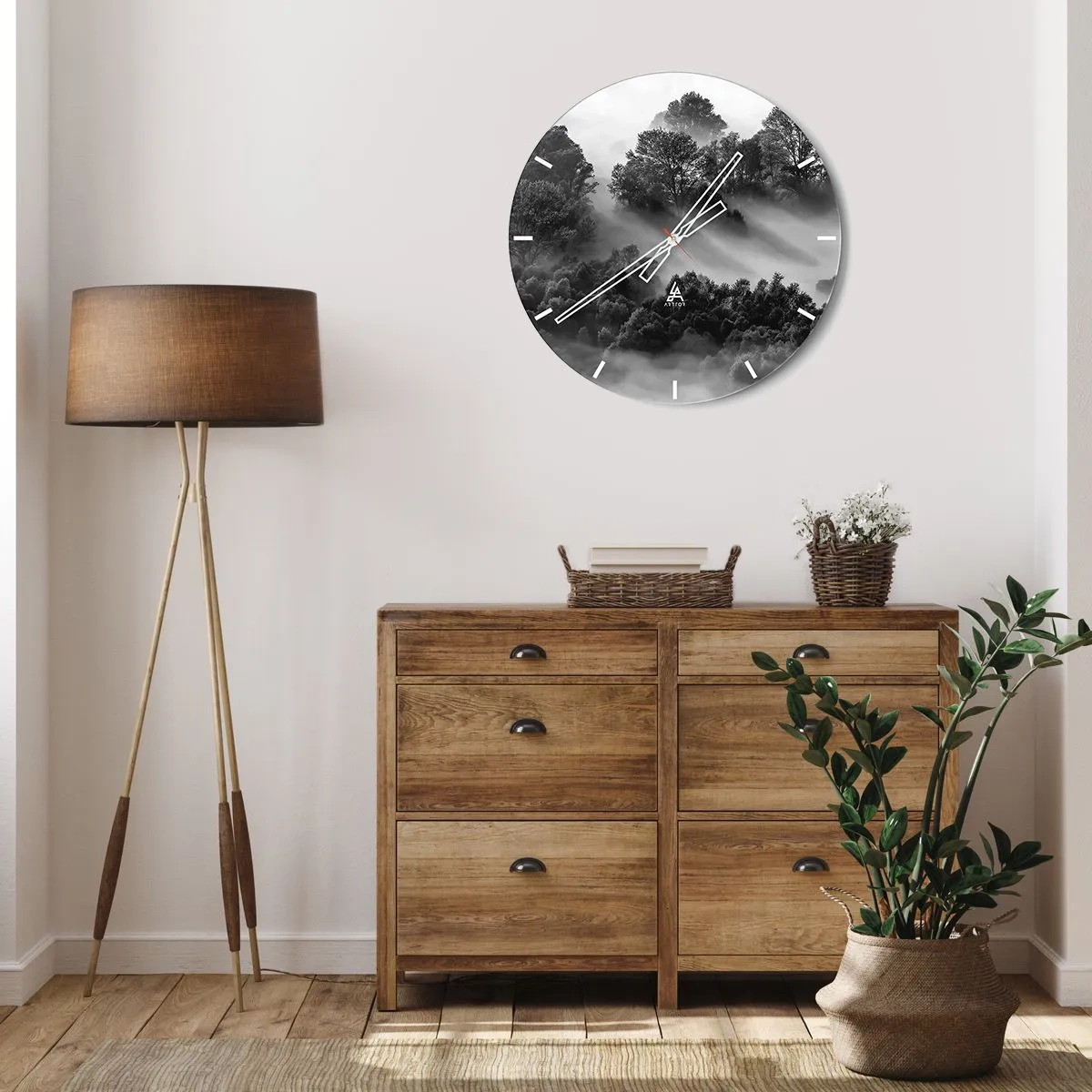 Ceas de perete - Ceas pe sticlă - Peisaj montan alb-negru cu ceață în pădure - 30x30cm - Trezindu-se din somn - Decorațiune modernă pentru perete pentru living, bucătărie și dormitor ARTTOR