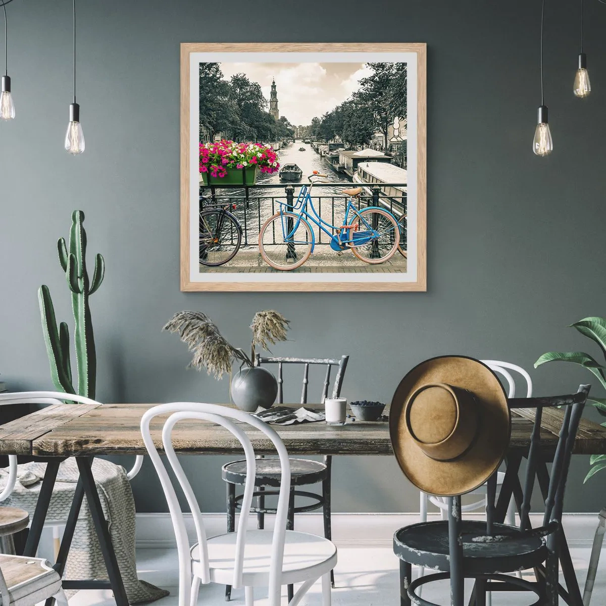 Poster în ramă de stejar deschis - Culorile unui canal din Amsterdam - 60x60 cm