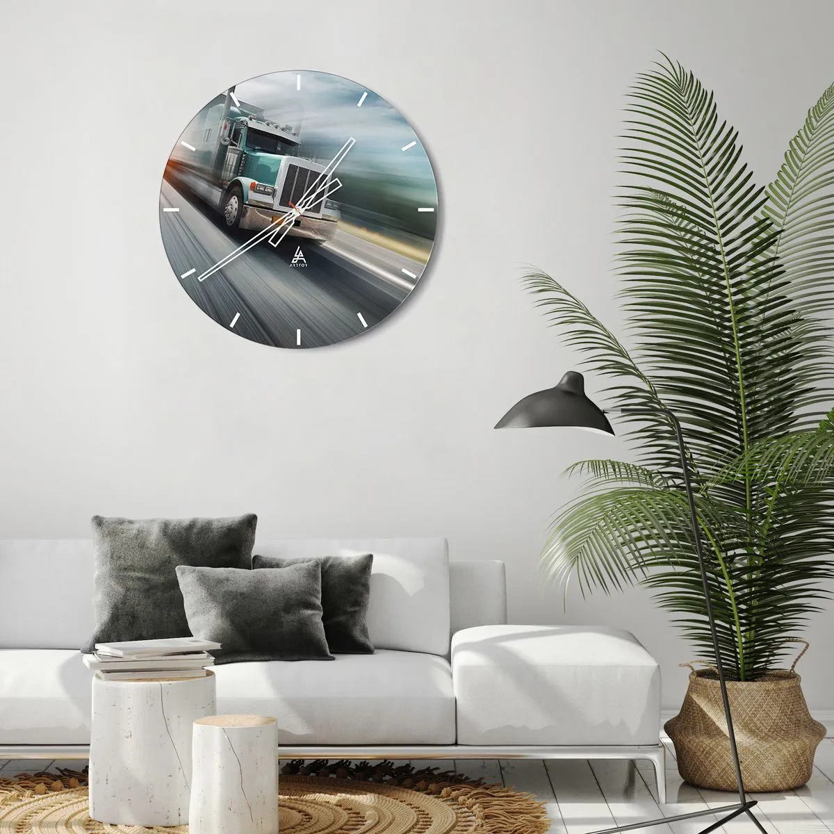 Ceas de perete - Ceas pe sticlă - Un camion cu viteză mare pe șosea - 30x30cm - Gigant american în mișcare - Decorațiune modernă pentru perete pentru living, bucătărie și dormitor ARTTOR