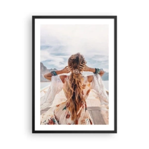 Poster în ramă neagră - Femeie într-o rochie boho cu vedere la mare - 50x70cm - Pe drumul spre fericire - Decorațiune modernă pentru perete pentru living și dormitor ARTTOR