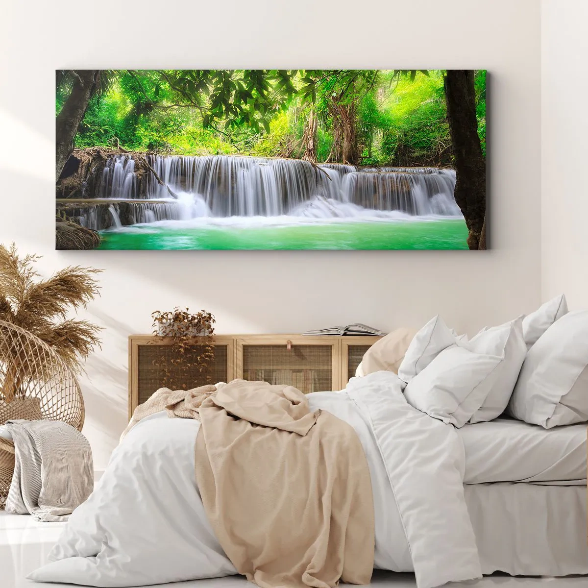 Tablou pe pânză - Cascada verde - 160x50 cm