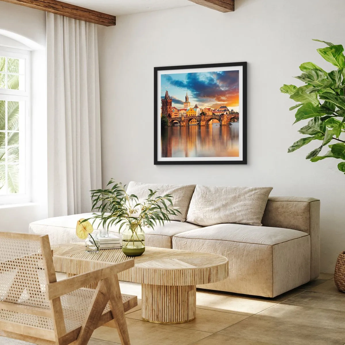 Poster în ramă neagră - Frumoasă pentru veacuri - 60x60 cm