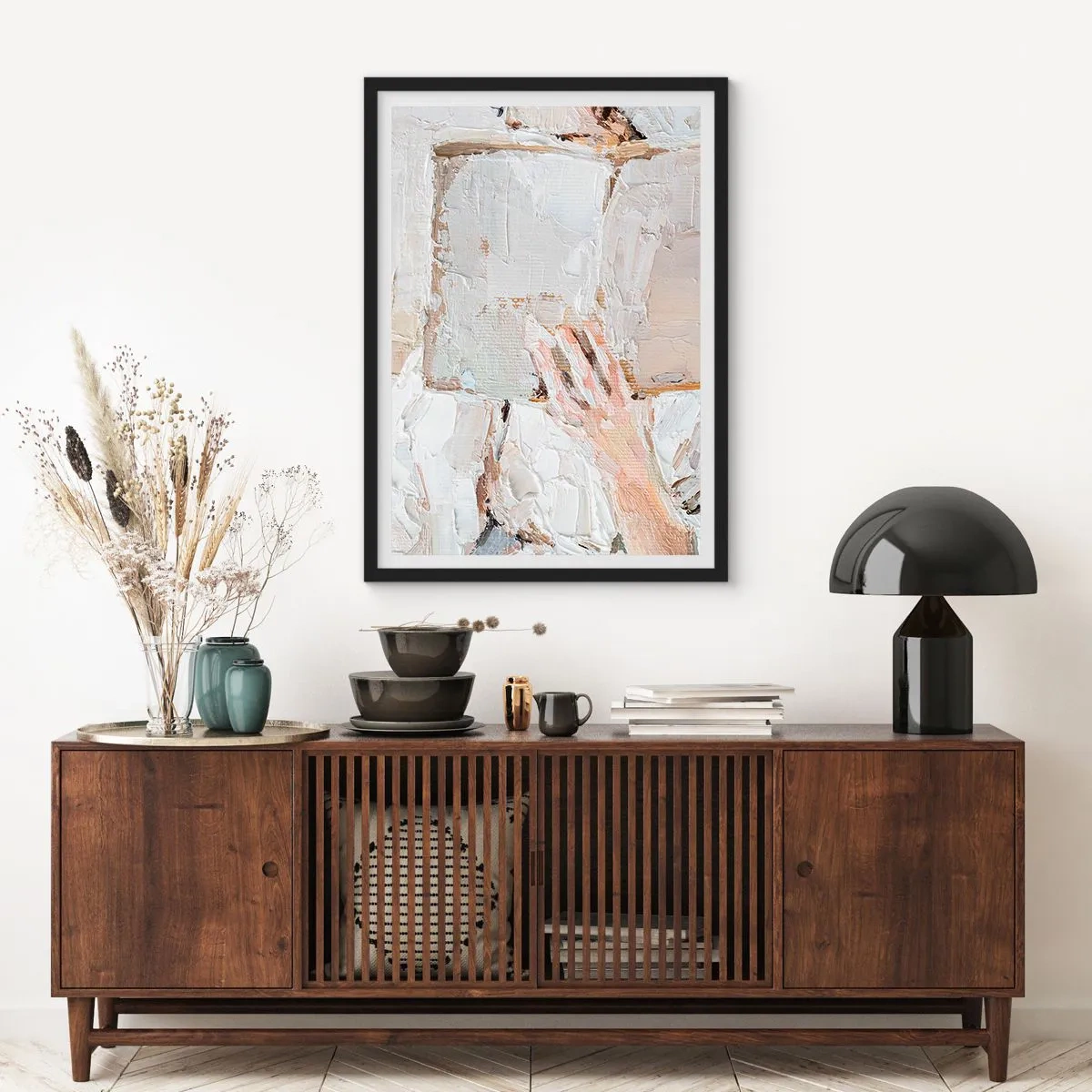 Poster în ramă neagră - O imagine texturată a unei mâini care ține o carte deschisă. - 50x70cm - Într-o altă lume - Decorațiune modernă pentru perete pentru living și dormitor ARTTOR