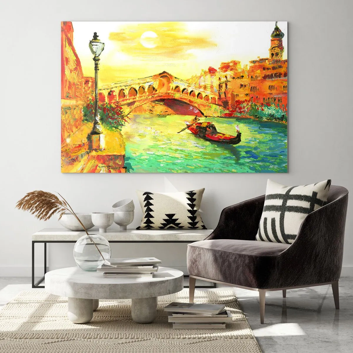 Tablou pe sticlă - Canal cu gondolă și pod în razele soarelui apus - 70x50cm - Pelerinaj de îndrăgostiți - Decorațiune modernă pentru perete pentru living și dormitor ARTTOR