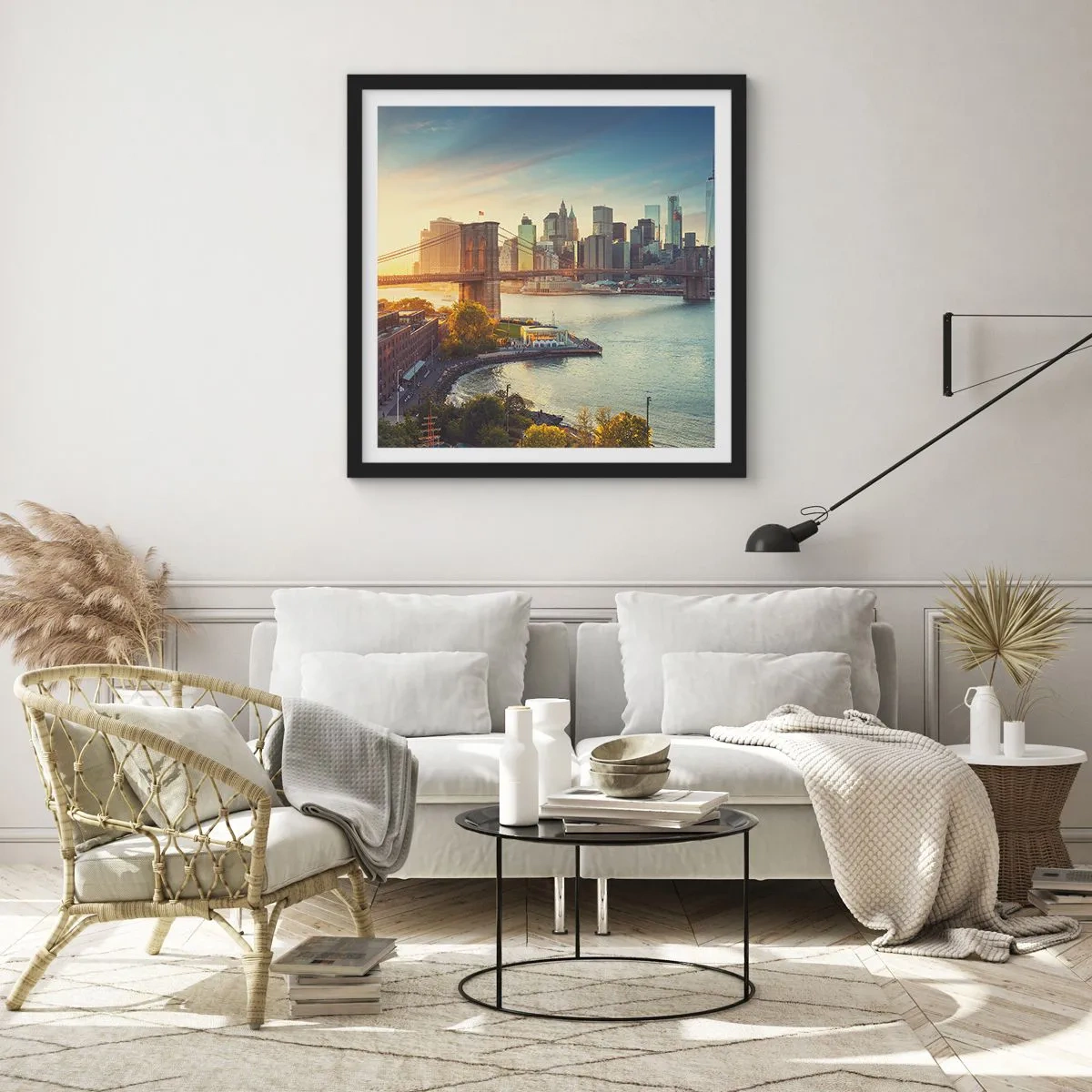 Poster în ramă neagră - Zorii metropolitani - 40x40 cm