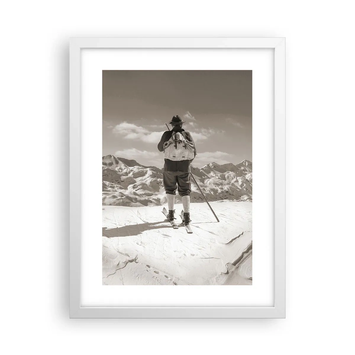 Poster în ramă albă - Și munții sunt la fel - 30x40 cm