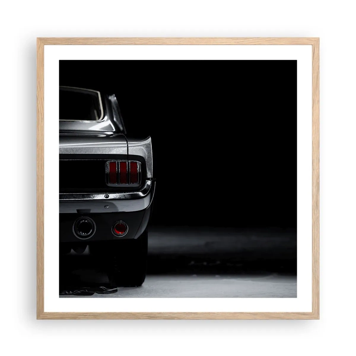 Poster în ramă de stejar deschis - Farmecul clasicului - 60x60 cm