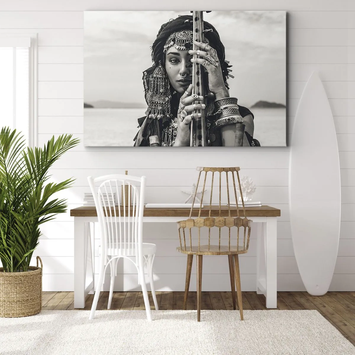 Tablou pe pânză Canvas - Portretul unei femei în bijuterii etnice care ține un instrument în mână - 70x50cm - Muzica orientală în sine - Decorațiune modernă pentru perete pentru living și dormitor ARTTOR