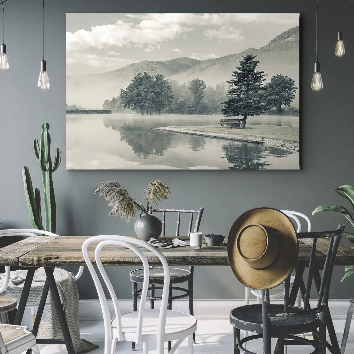 Tablou pe pânză Canvas - Un lac pitoresc cu o bancă și ceață în fundal - 70x50cm - Lacul încă doarme - Decorațiune modernă pentru perete pentru living și dormitor ARTTOR