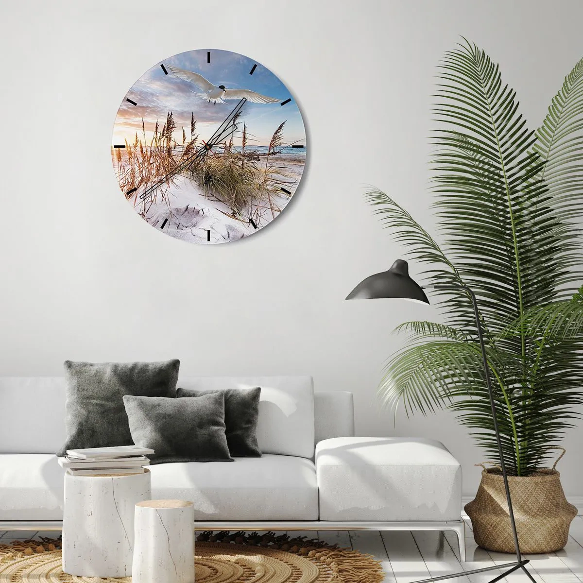 Ceas de perete - Ceas pe sticlă - Plajă la apus cu o pasăre zburând peste dune - 30x30cm - Vânt dinspre mare - Decorațiune modernă pentru perete pentru living, bucătărie și dormitor ARTTOR