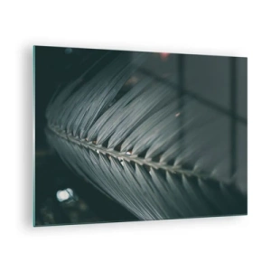 Tablou pe sticlă - Prim-plan al unei frunze de palmier verde închis cu reflexie a luminii - 70x50cm - Precizia naturii - Decorațiune modernă pentru perete pentru living și dormitor ARTTOR
