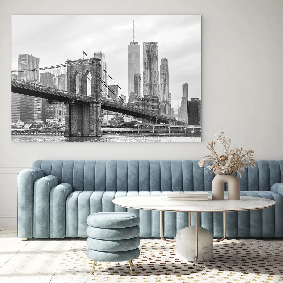 Tablou pe sticlă - Fotografie alb-negru a unui pod și a unui peisaj urban - 70x50cm - New York vibes - Decorațiune modernă pentru perete pentru living și dormitor ARTTOR