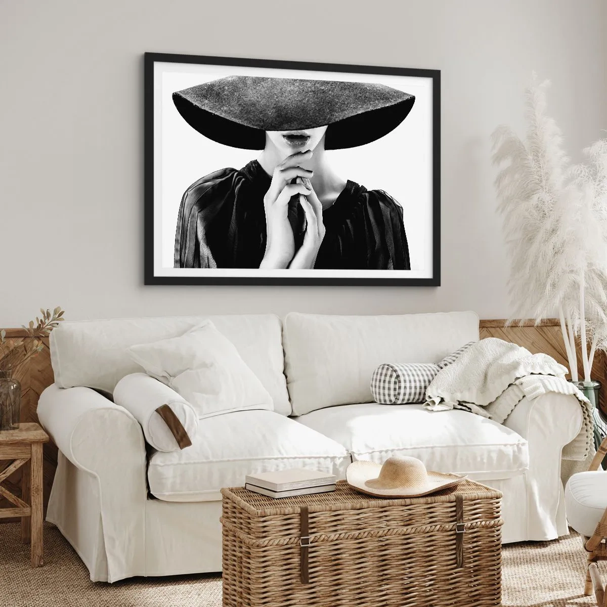 Poster în ramă neagră - Frumusețea ascunsă - 100x70 cm