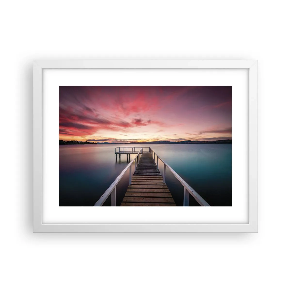 Poster în ramă albă - Flacăra blândă a serii - 40x30 cm