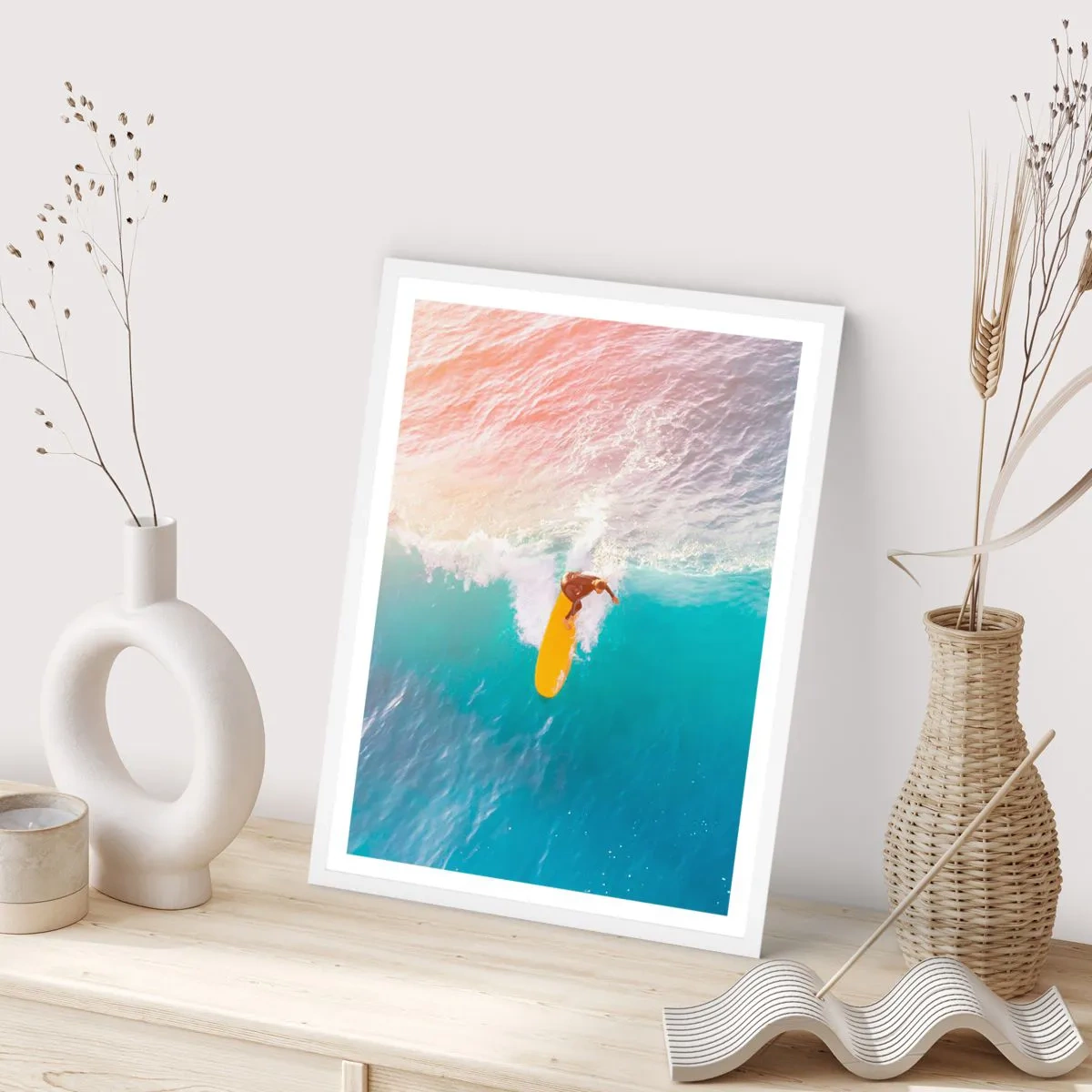 Poster în ramă albă - Călărețul oceanului - 61x91 cm