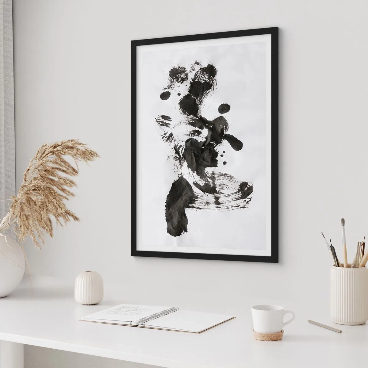 Poster în ramă neagră - Abstracție alb-negru în stilul expresionismului - 50x70cm - Metodă în nebunie? - Decorațiune modernă pentru perete pentru living și dormitor ARTTOR
