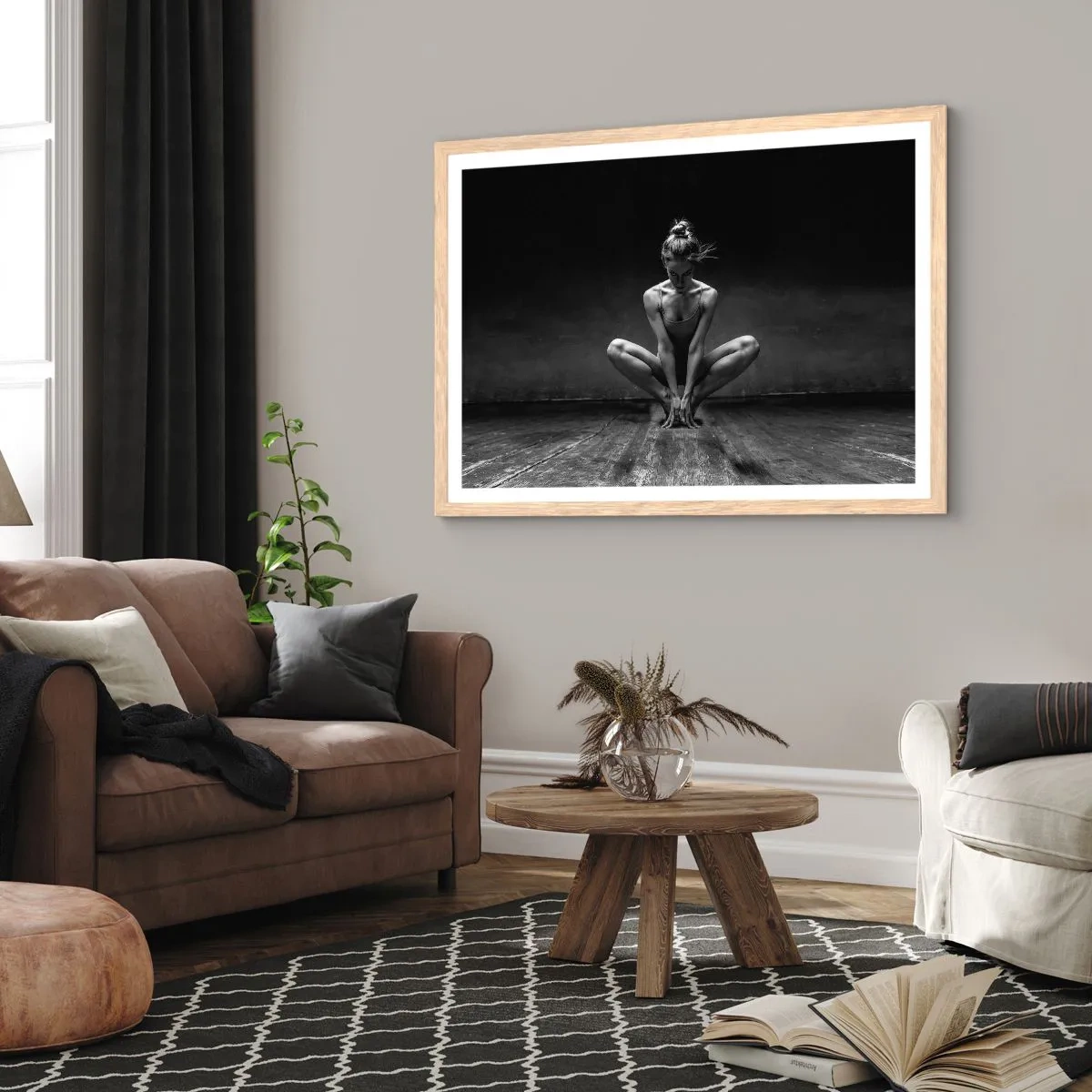 Poster în ramă de stejar deschis - Energie de dans concentrată - 70x50 cm