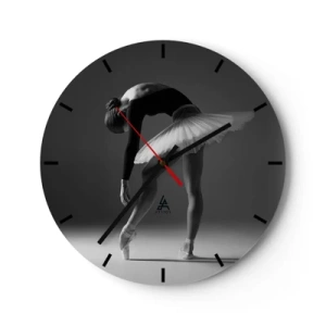 Ceas de perete - Ceas pe sticlă - Balerină alb-negru într-o poză de dans clasic - 30x30cm - Bella balerina - Decorațiune modernă pentru perete pentru living, bucătărie și dormitor ARTTOR
