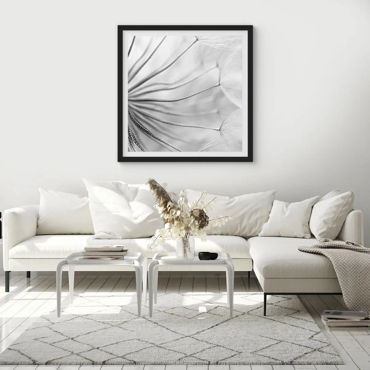 Poster în ramă neagră - Suflarea zmeilor - 30x30 cm