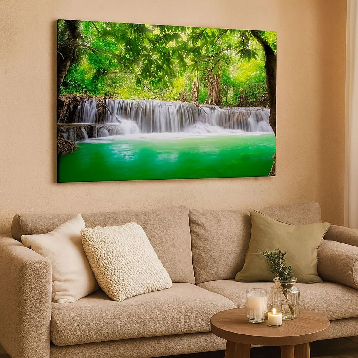 Tablou pe pânză Canvas - O cascadă verde înconjurată de vegetație tropicală densă - 70x50cm - Cascada verde - Decorațiune modernă pentru perete pentru living și dormitor ARTTOR