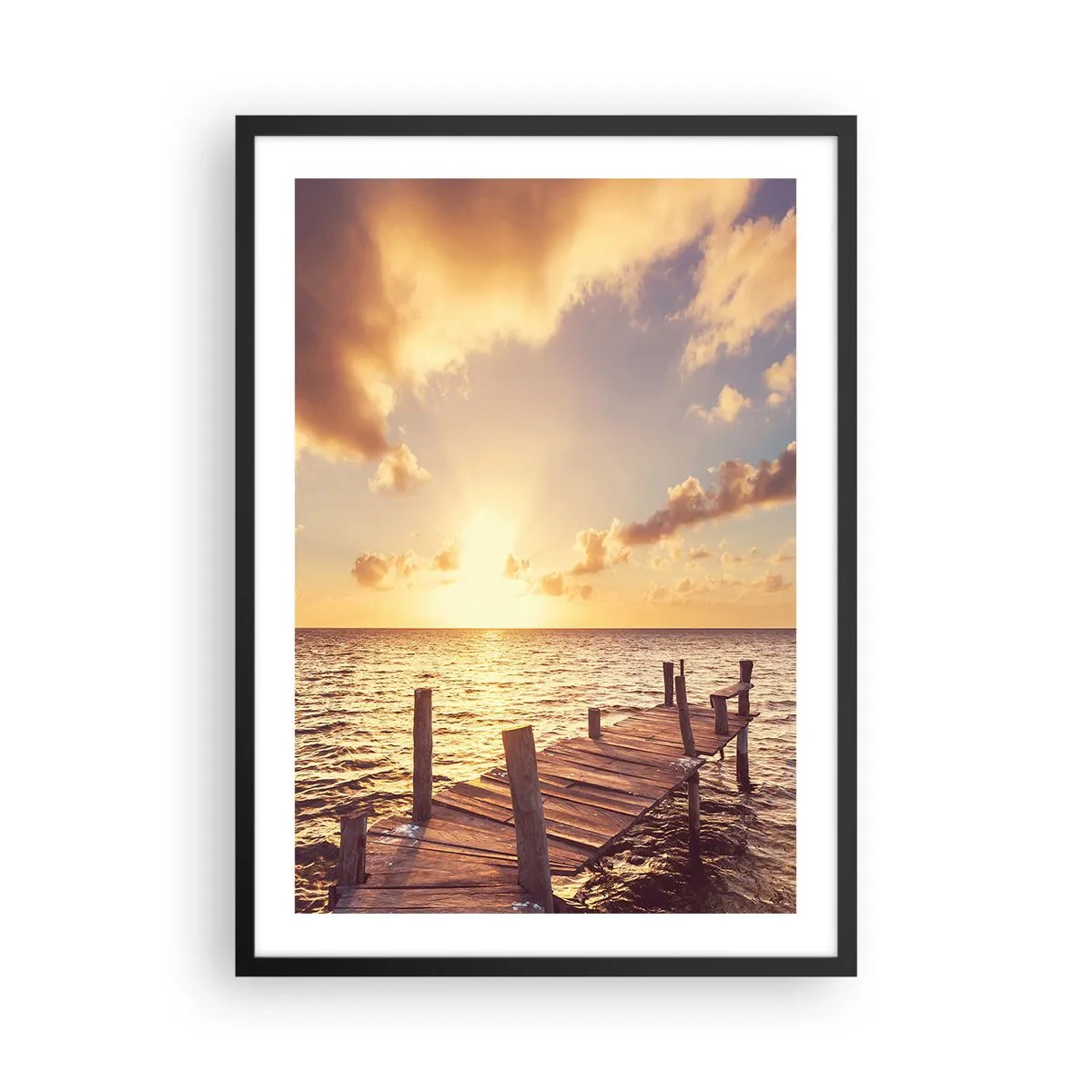 Poster în ramă neagră - dig de lemn pe malul mării la apus - 50x70cm - Tărâmul de aur al blândeții - Decorațiune modernă pentru perete pentru living și dormitor ARTTOR