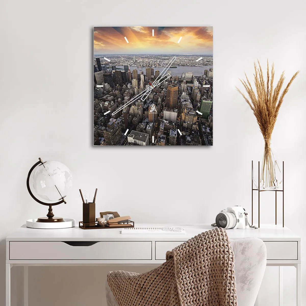 Ceas de perete - Ceas pe sticlă - Inima care bate în timpul nostru - 30x30 cm