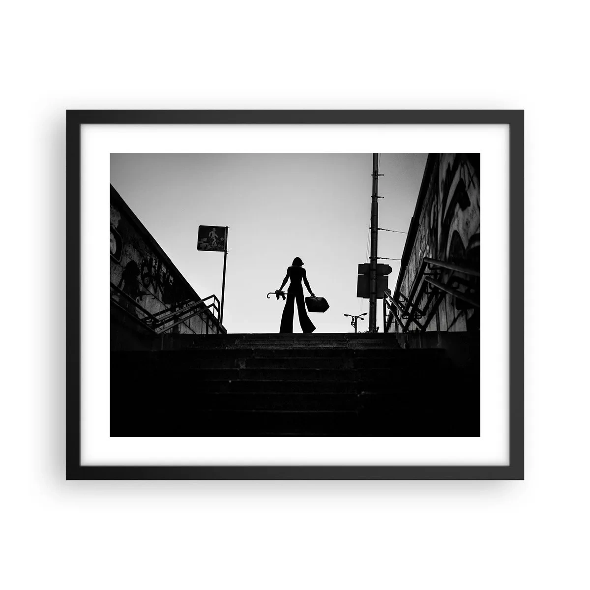 Poster în ramă neagră - Rătăcire urbană - 50x40 cm