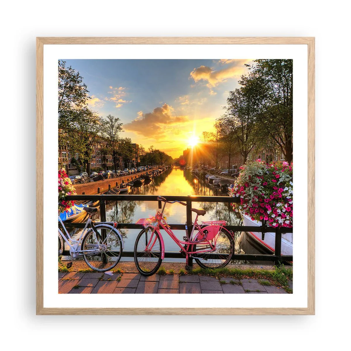 Poster în ramă de stejar deschis - Dimineața de primăvară în Amsterdam - 60x60 cm