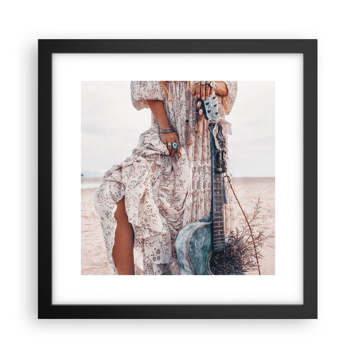 Poster în ramă neagră - Hippie pe drum - 30x30 cm