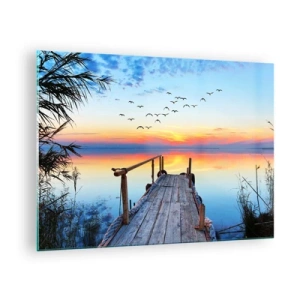 Tablou pe sticlă - Un debarcader de lemn deasupra unui lac la apus, cu un stol de păsări care zboară deasupra - 70x50cm - E timpul să ne întoarcem... - Decorațiune modernă pentru perete pentru living și dormitor ARTTOR