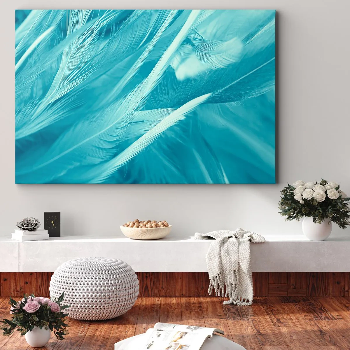 Tablou pe pânză Canvas - Prim-plan delicat cu pene turcoaz - 70x50cm - Înecându-se în puf - Decorațiune modernă pentru perete pentru living și dormitor ARTTOR