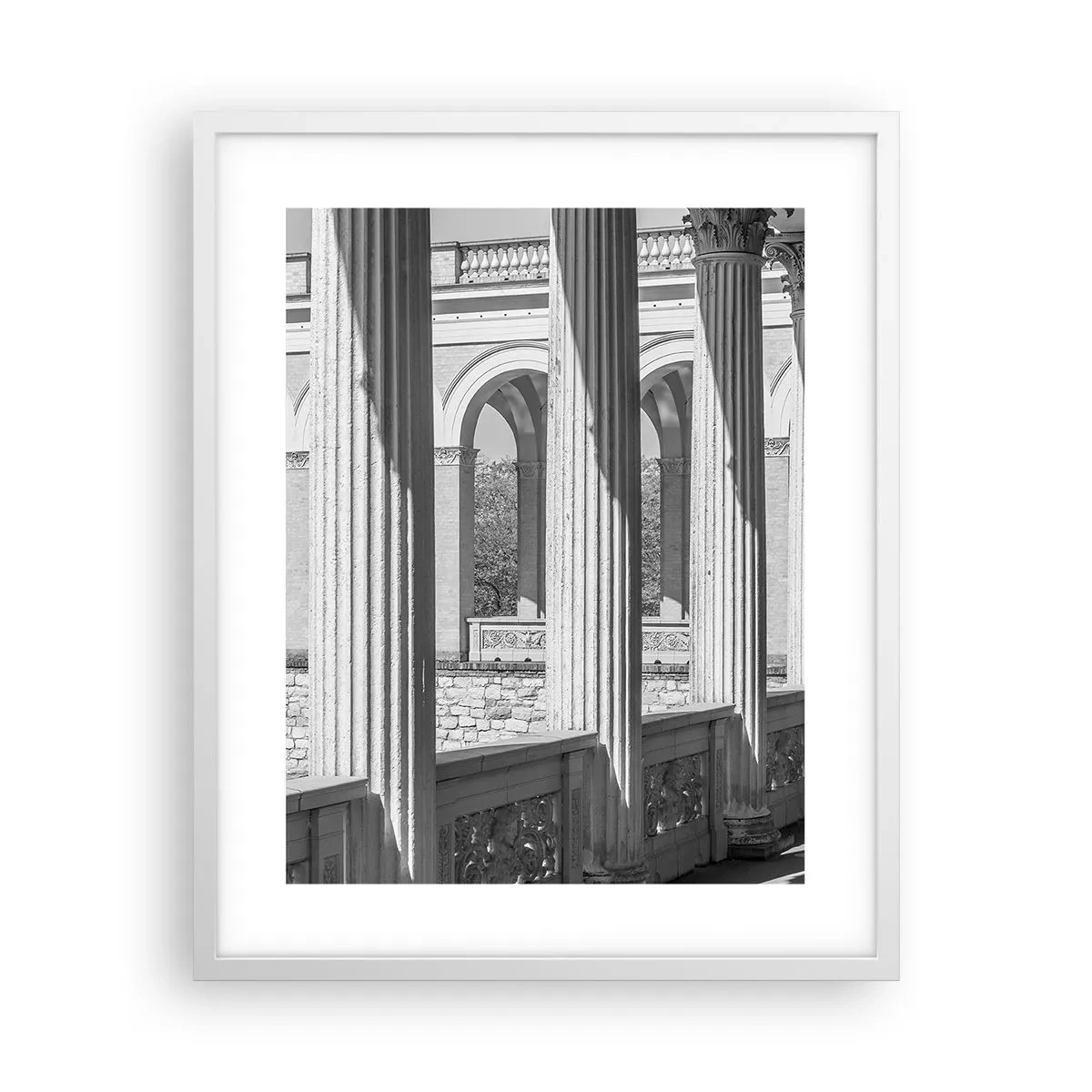 Poster în ramă albă - Arcadă însorită - 40x50 cm