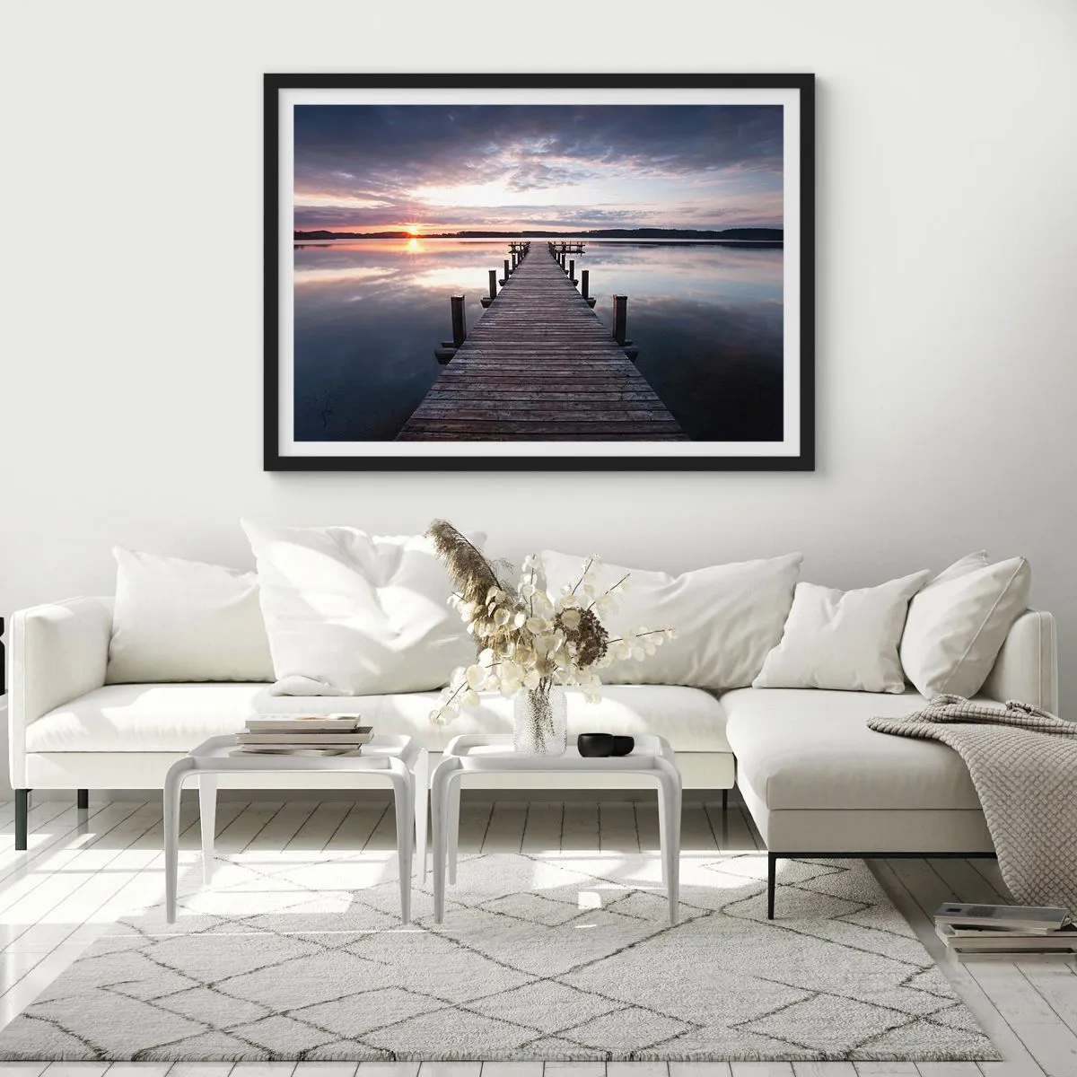 Poster în ramă neagră - Granița tăcută dintre zi și noapte - 70x50 cm