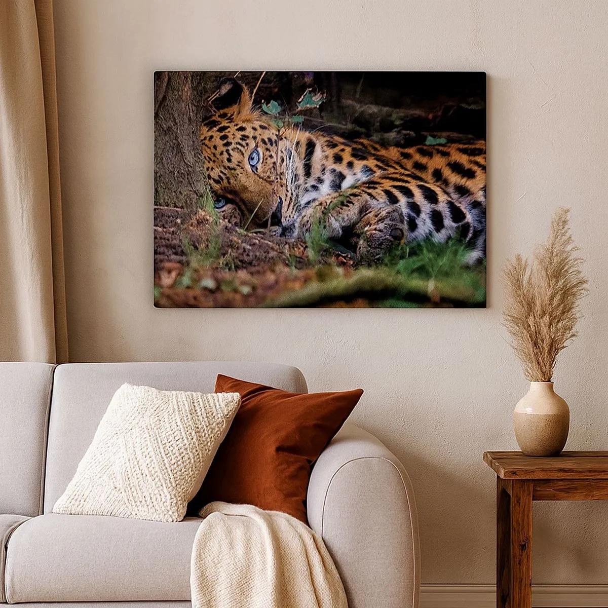 Tablou pe pânză Canvas - Un leopard întins la umbra copacilor - 70x50cm - Să ai încredere în mine - Decorațiune modernă pentru perete pentru living și dormitor ARTTOR