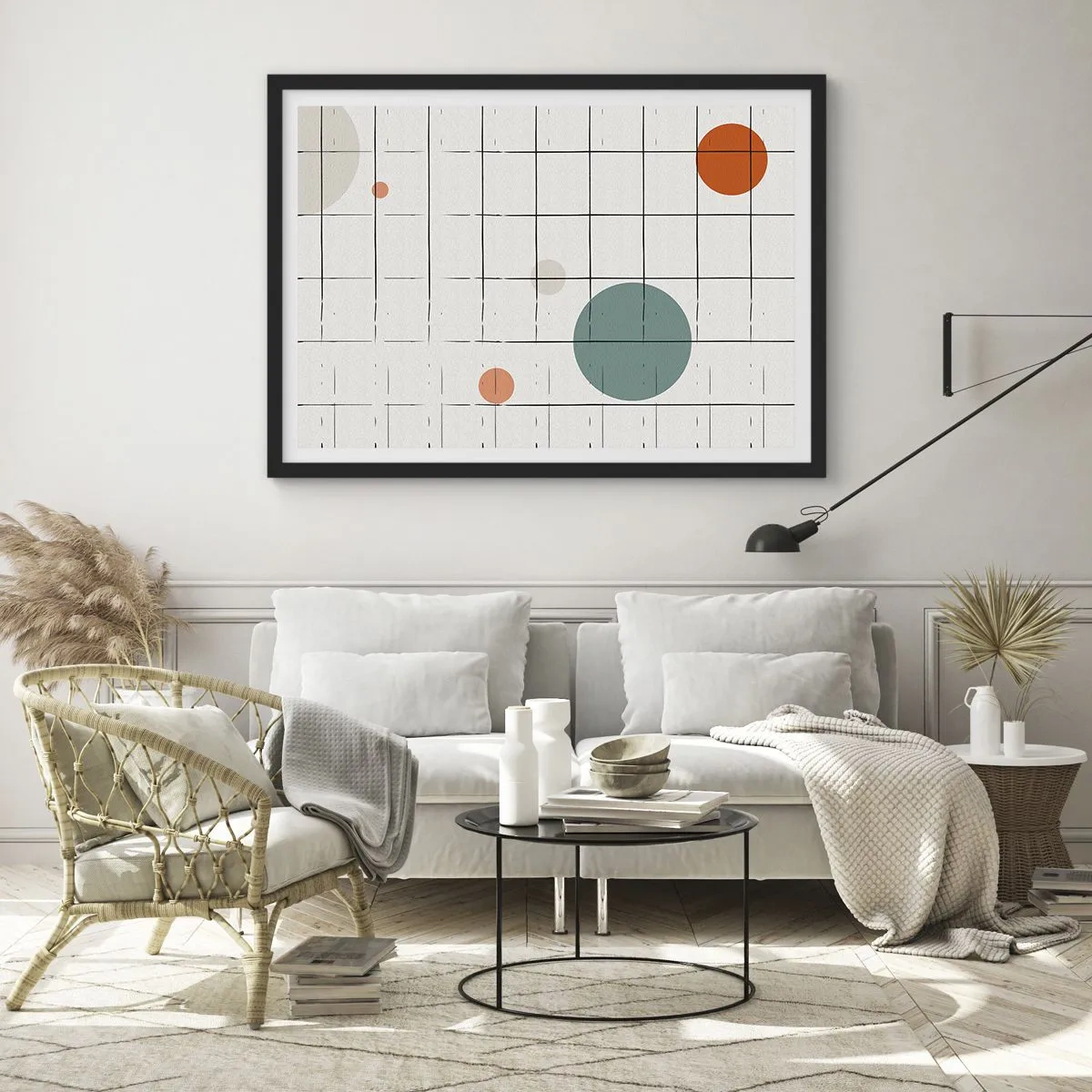 Poster în ramă neagră - În capcană. Noi sau ele? - 91x61 cm