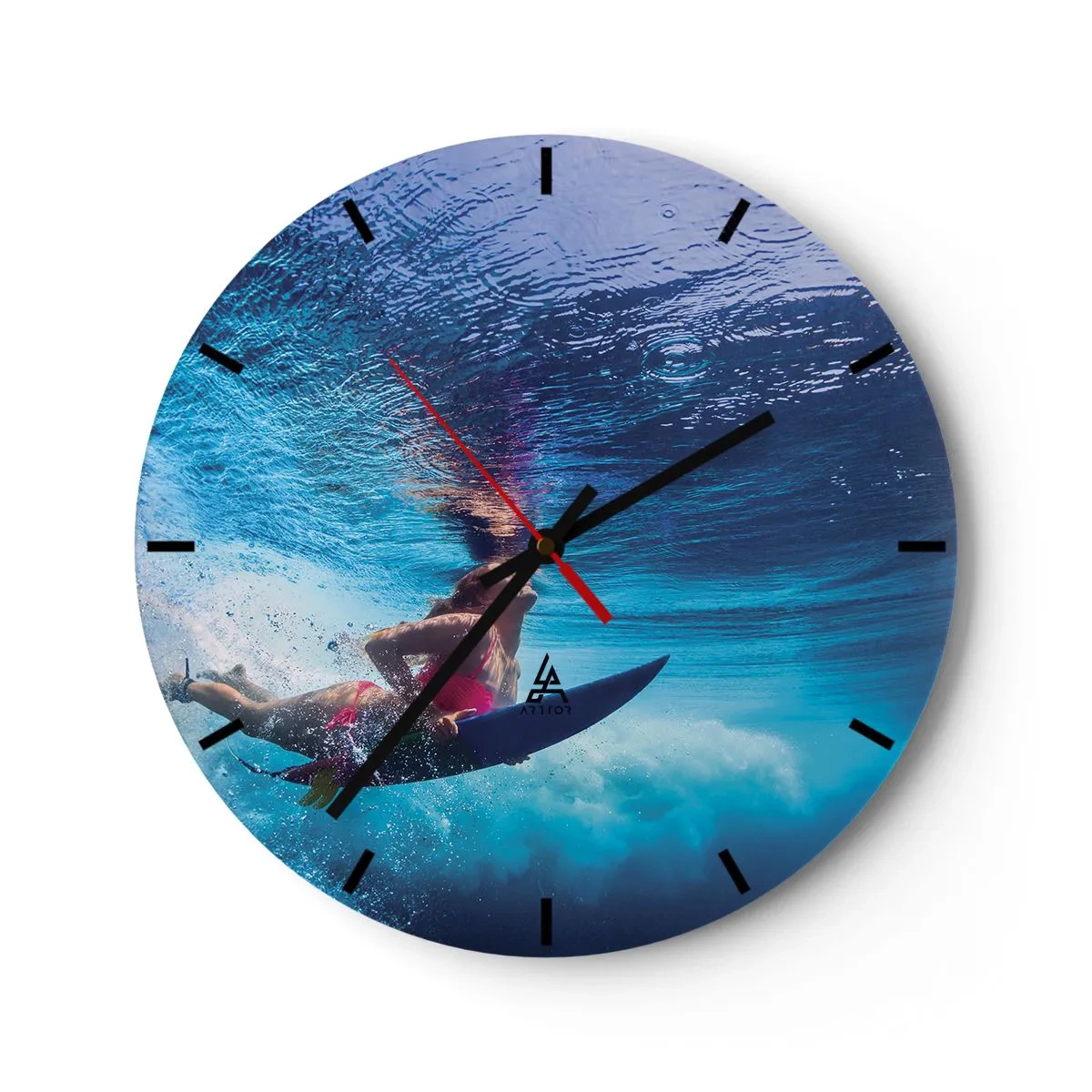 Ceas de perete - Ceas pe sticlă - Un surfer sub apă într-o scenă dinamică - 30x30cm - Profunzimea bucuriei - Decorațiune modernă pentru perete pentru living, bucătărie și dormitor ARTTOR