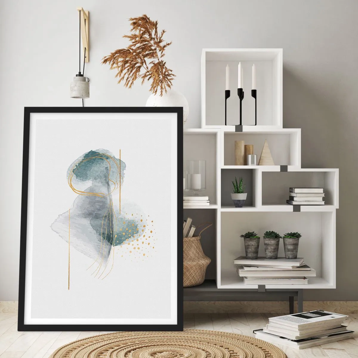 Poster în ramă neagră - Despre relația dintre gri și auriu - 61x91 cm