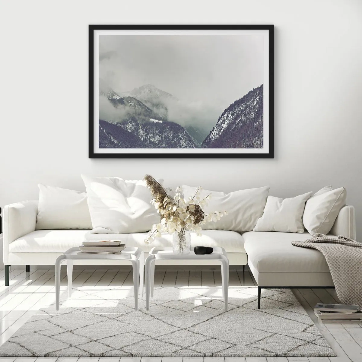 Poster în ramă neagră - Valea cețoasă - 91x61 cm