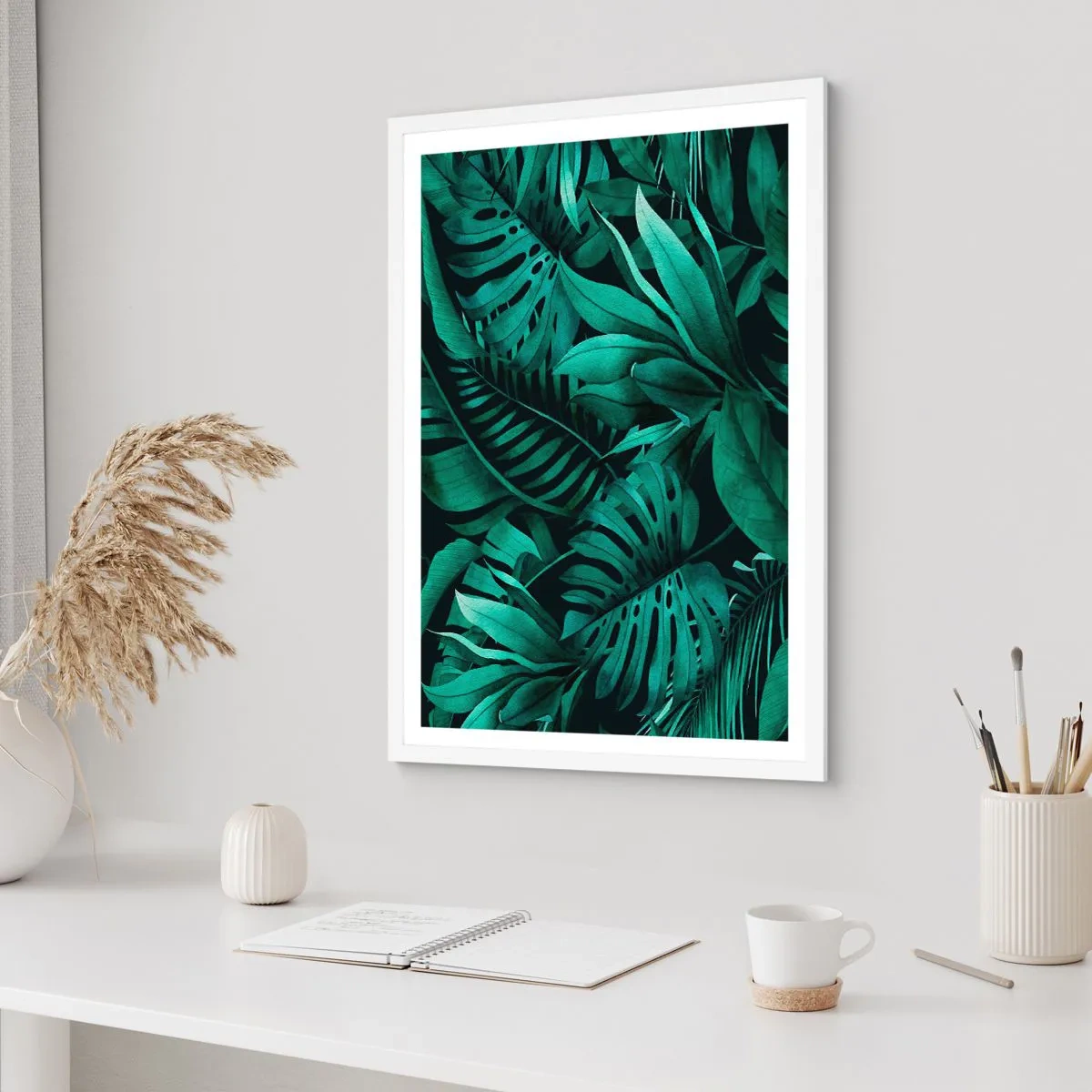 Poster în ramă albă - Profunzimea verdelui tropical - 70x100 cm