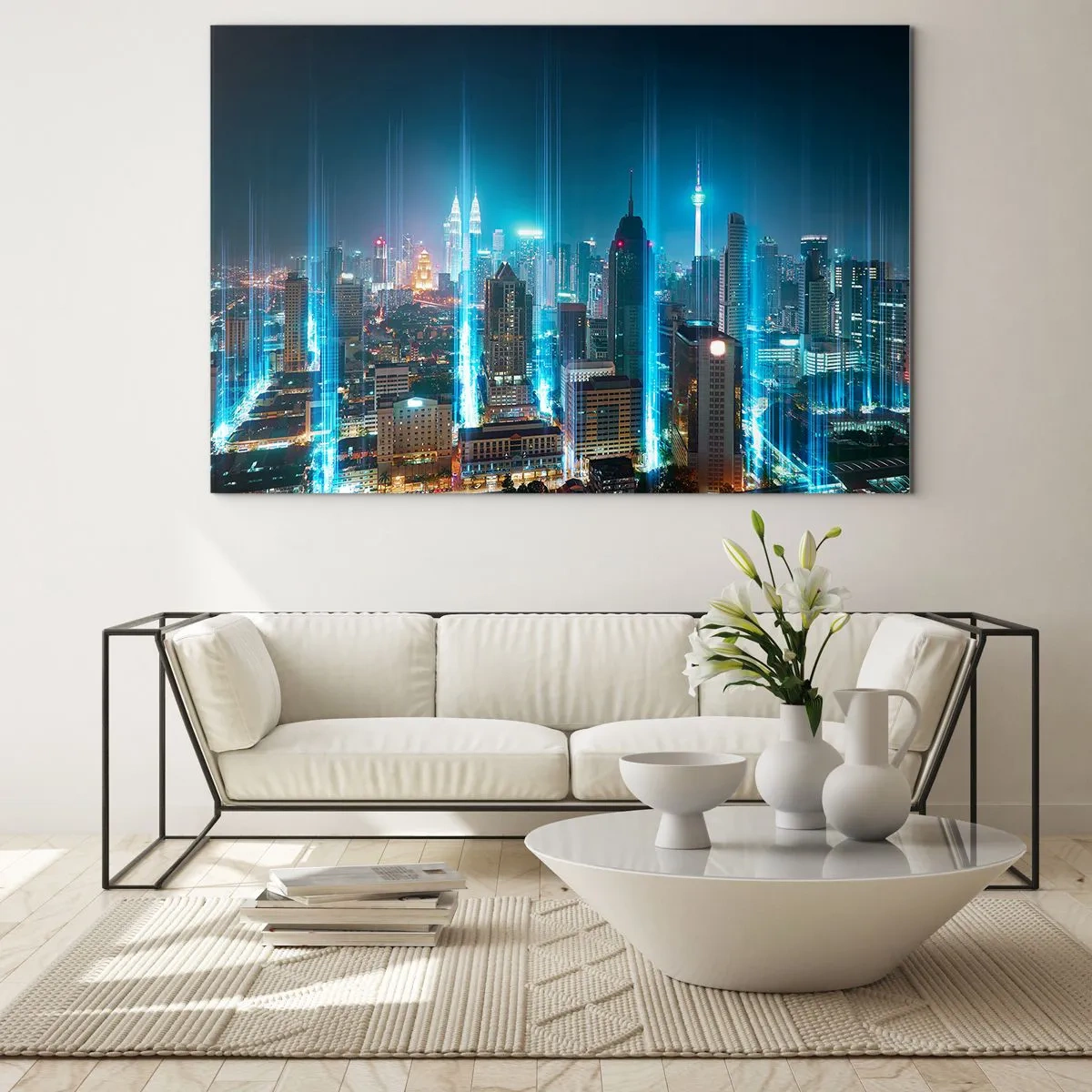 Tablou pe sticlă - Un oraș nocturn cu clădiri înalte și dâre de lumină - 70x50cm - Prin Berlin spre cer - Decorațiune modernă pentru perete pentru living și dormitor ARTTOR