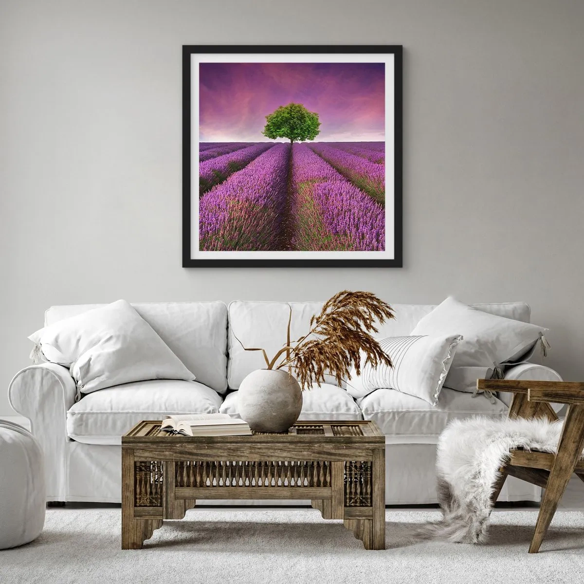 Poster în ramă neagră - În câmpurile de lavandă - 30x30 cm
