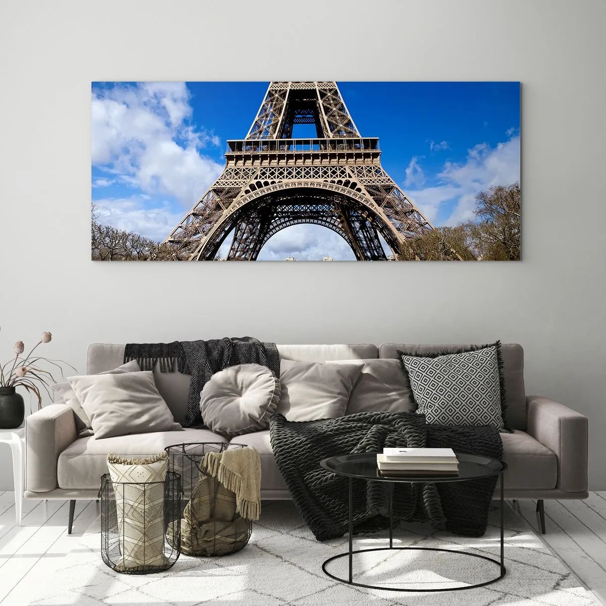 Tablou pe sticlă - Întregul Paris la picioarele ei - 90x30 cm