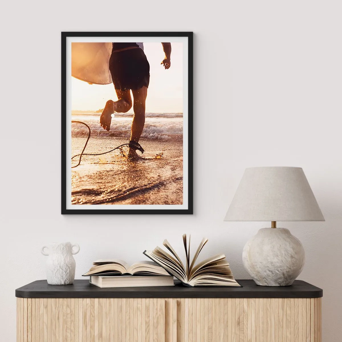 Poster în ramă neagră - Pentru a întâmpina valul - 61x91 cm