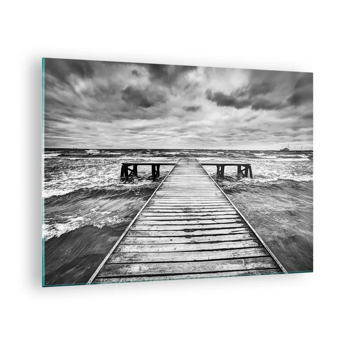 Tablou pe sticlă - Un debarcader alb-negru printre valurile agitate - 70x50cm - Aștept ca vântul să fugărească... - Decorațiune modernă pentru perete pentru living și dormitor ARTTOR