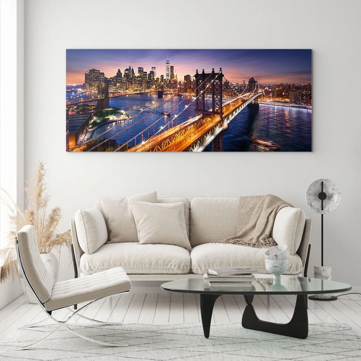 Tablou pe sticlă - Pe un pod luminos către inima orașului - 100x40 cm